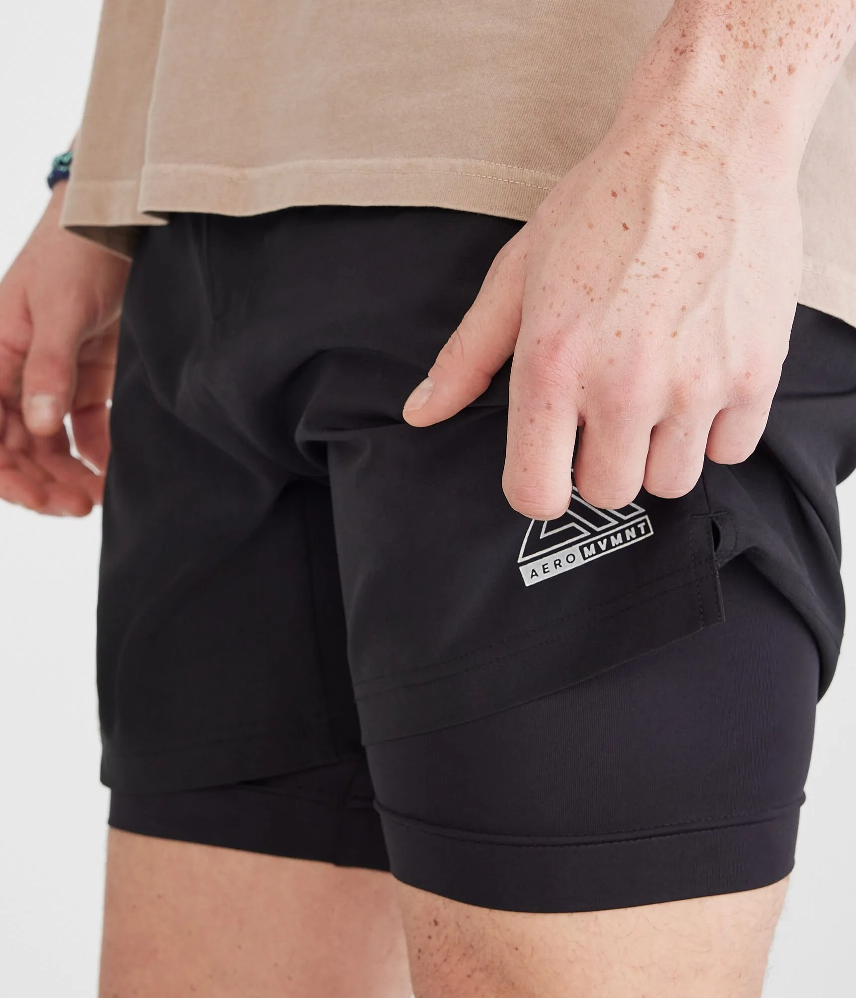 Aeropostale Mvmnt 2-In-1 Hybrid Active Shorts 5.5"