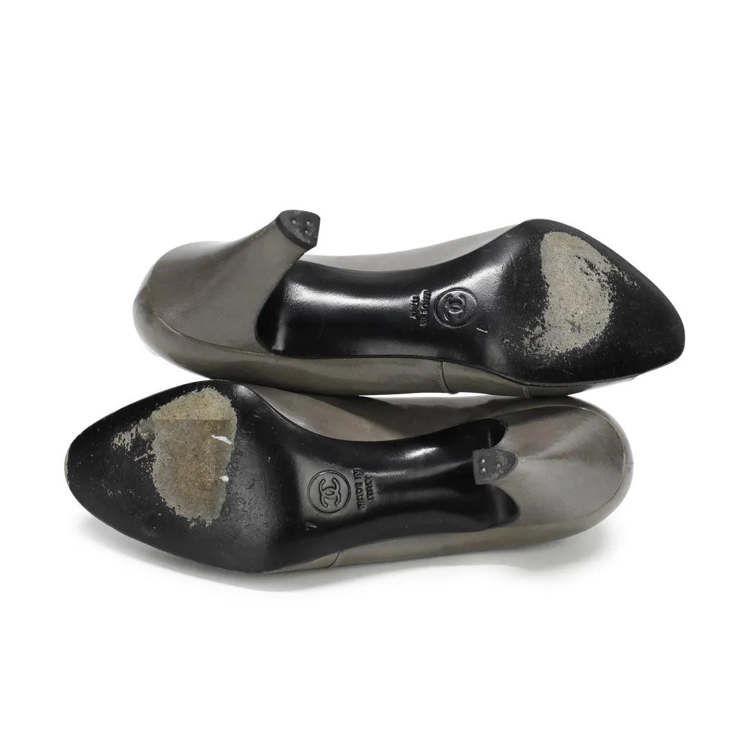 Chanel Vintage Pumps - Women's 7