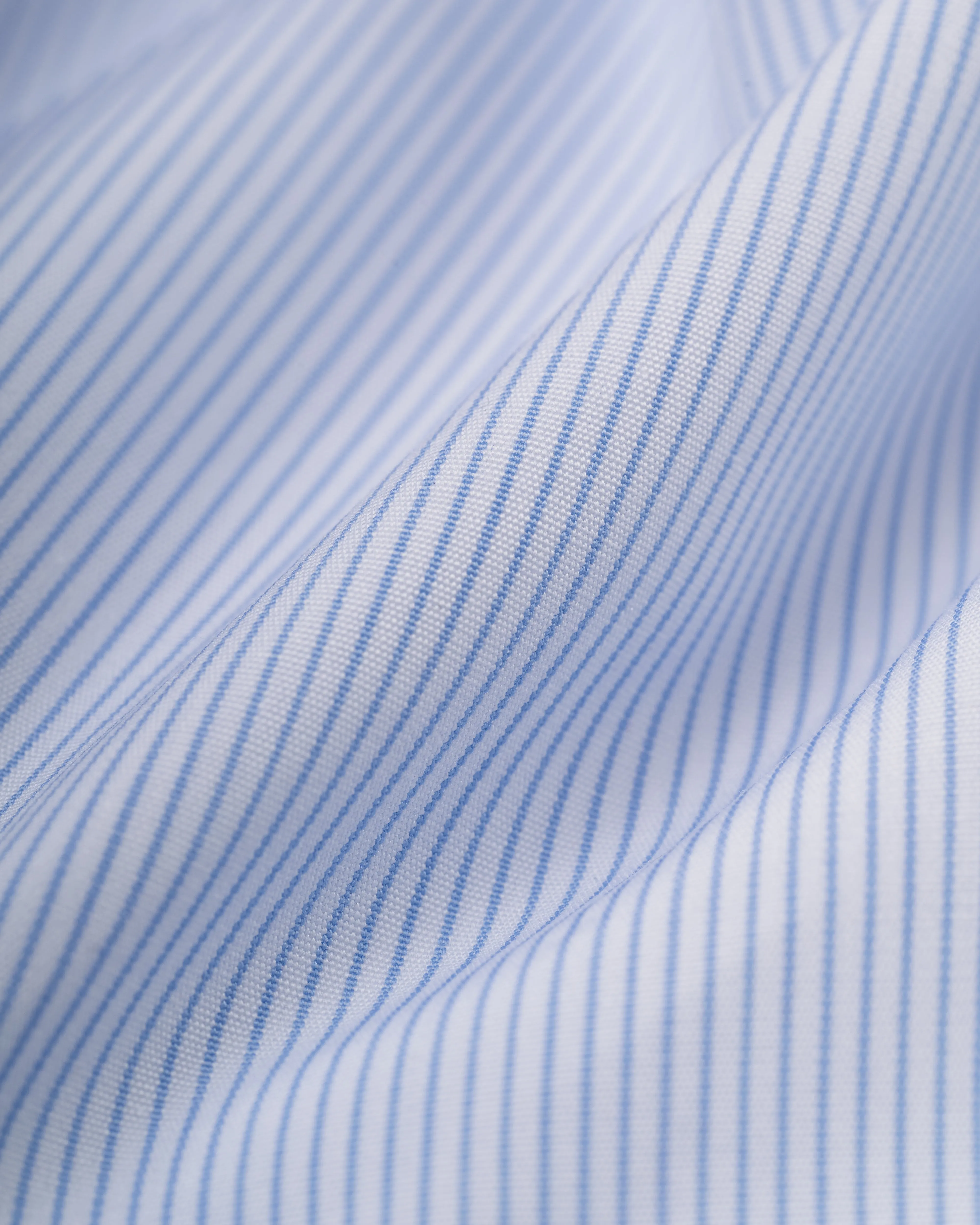 GOLD LABEL DRESS SHIRT - BLUE SLIM STRIPE