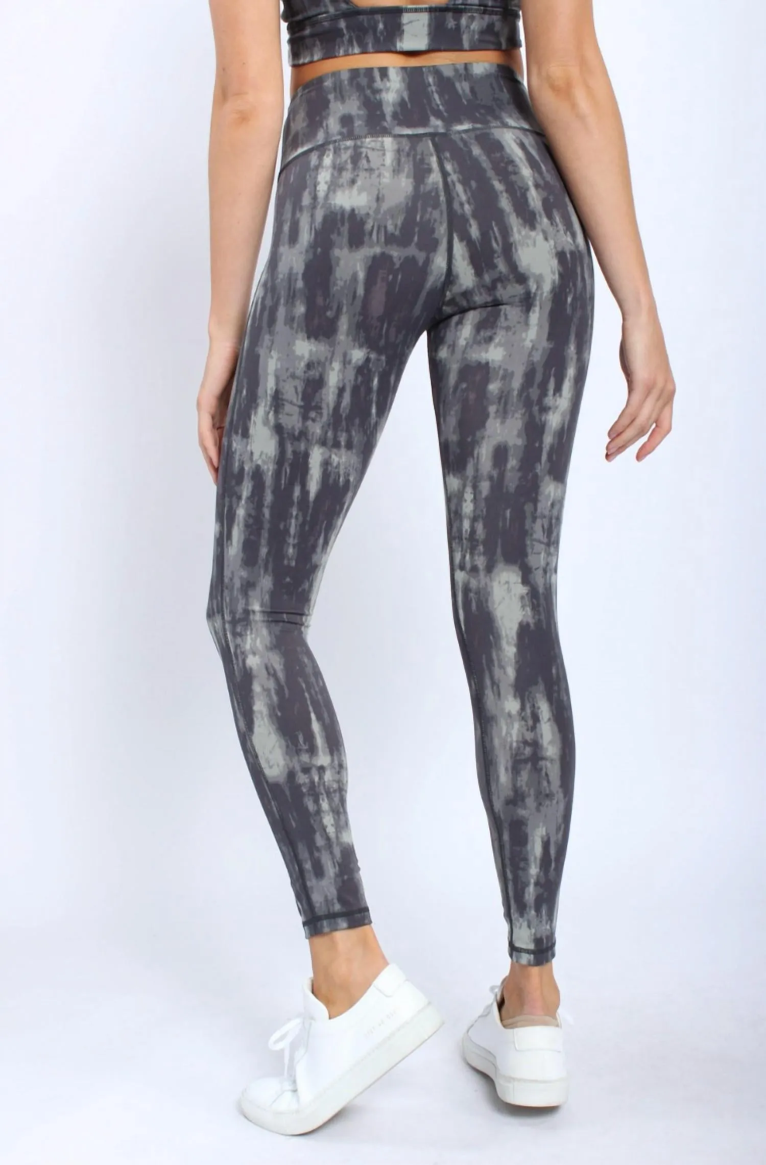 Lakewood Watercolor Legging In Slate Sage