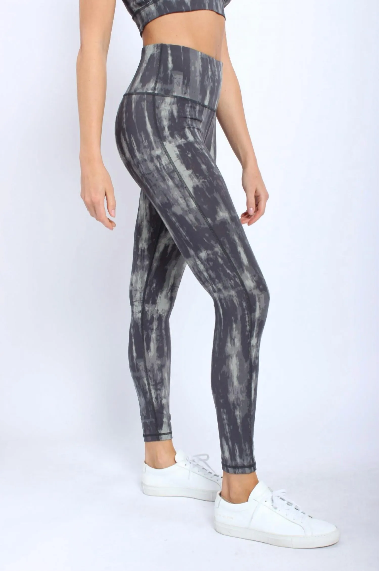 Lakewood Watercolor Legging In Slate Sage