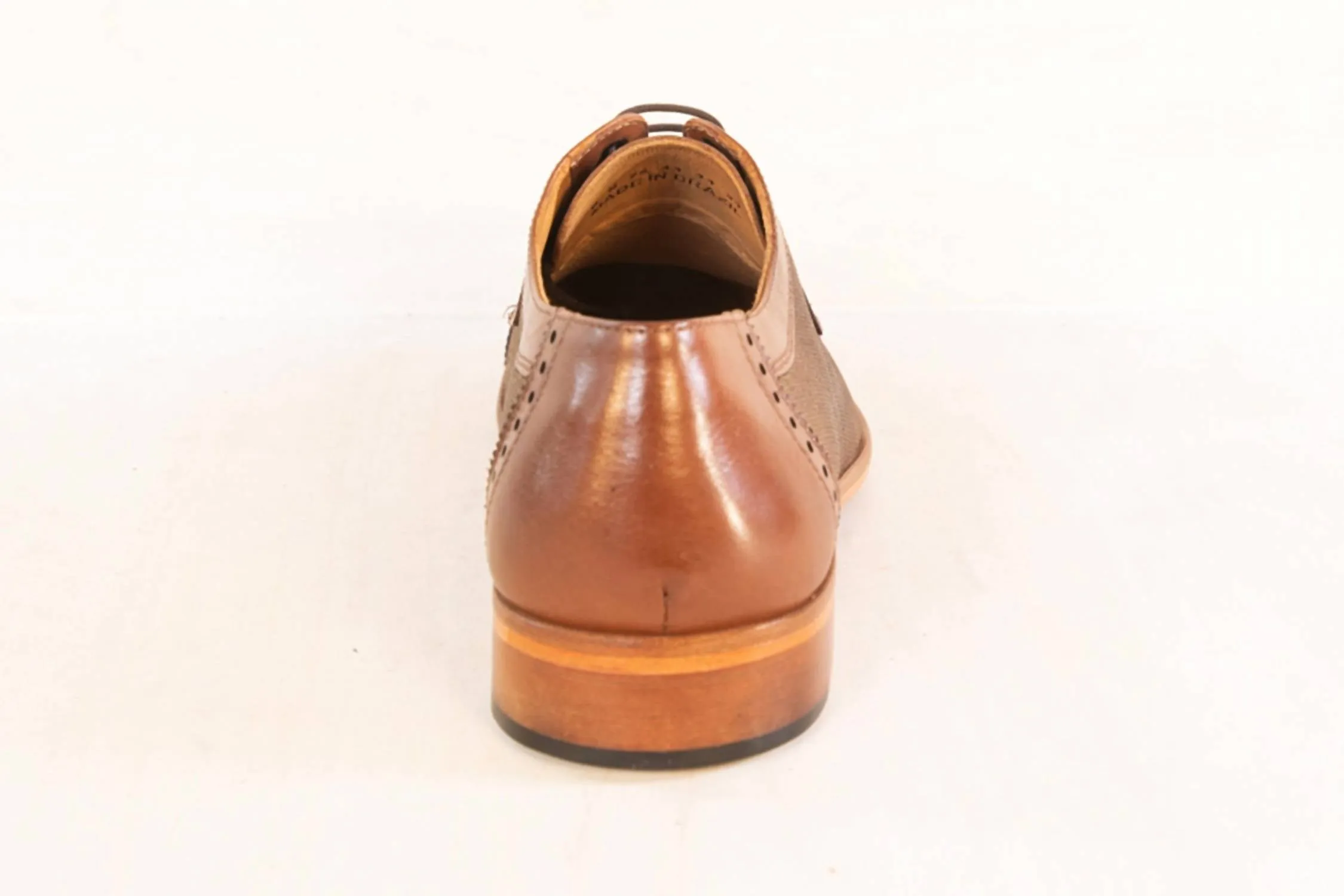 Men's Octavian Shoe In Brushed Apricot