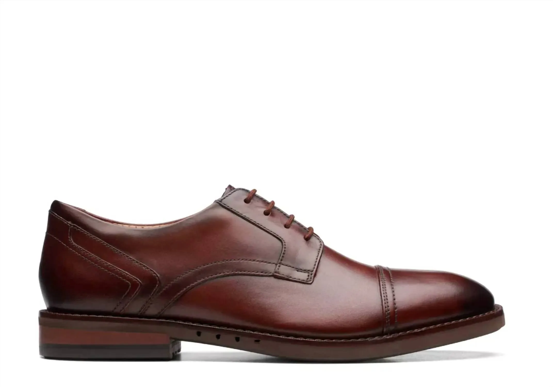 Men's Un Hugh Cap Shoes In Mahogany