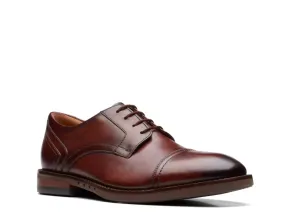 Men's Un Hugh Cap Shoes In Mahogany