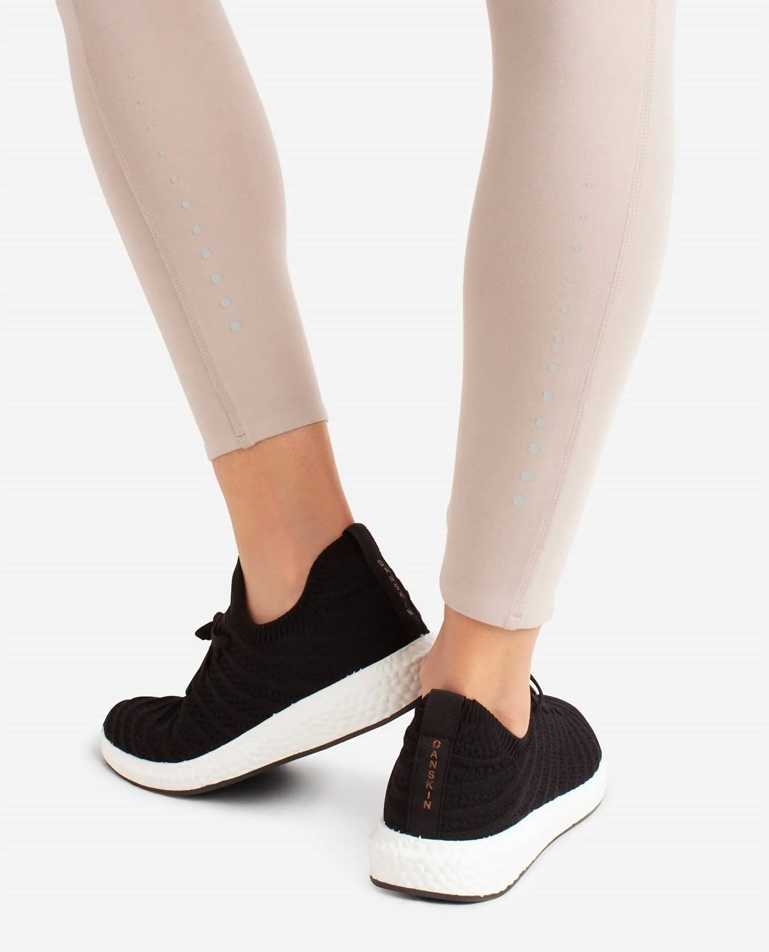 Pacesetter 7/8 Leggings In Atmosphere