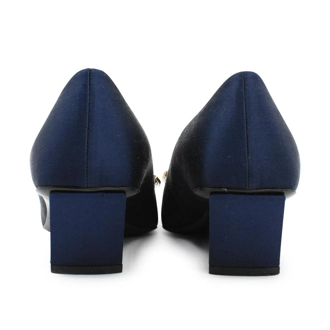 Roger Vivier 'Belle Vivier Pilgrim' Pumps - Women's 37