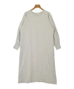 SHIPS Any Dresses