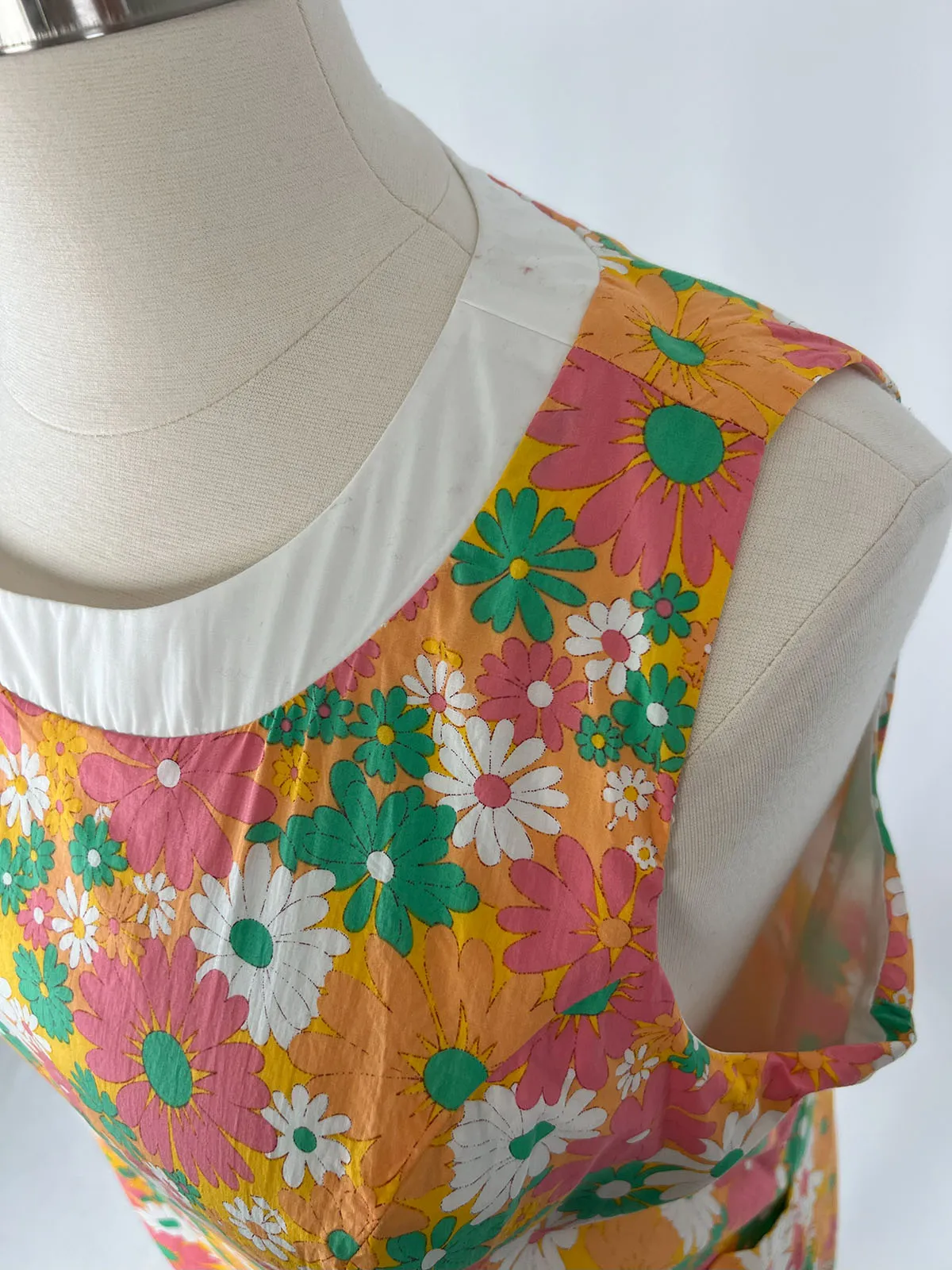 Smak Parlour Size 3X (18/20) Multicolor '60s Floral Dress