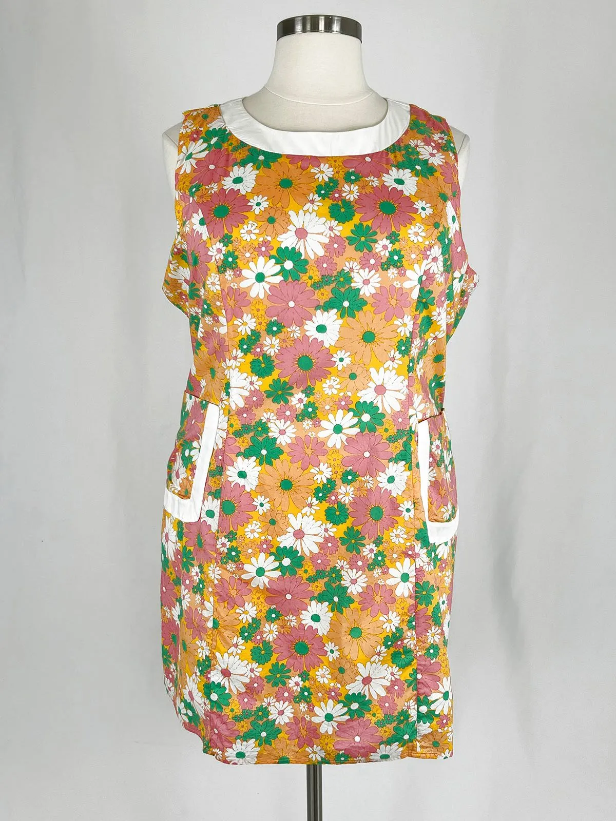 Smak Parlour Size 3X (18/20) Multicolor '60s Floral Dress