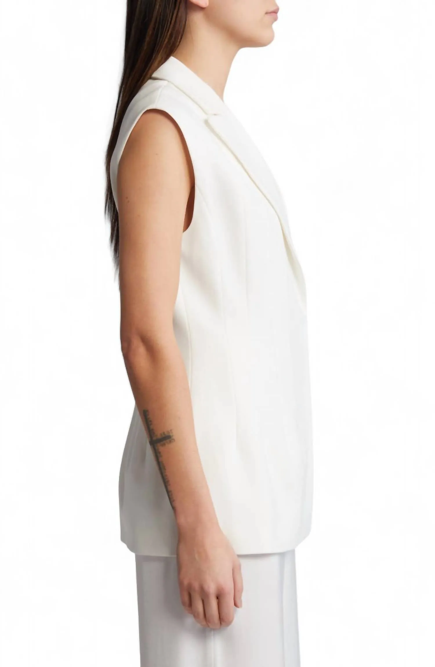Theo Vest Blazer In Off White