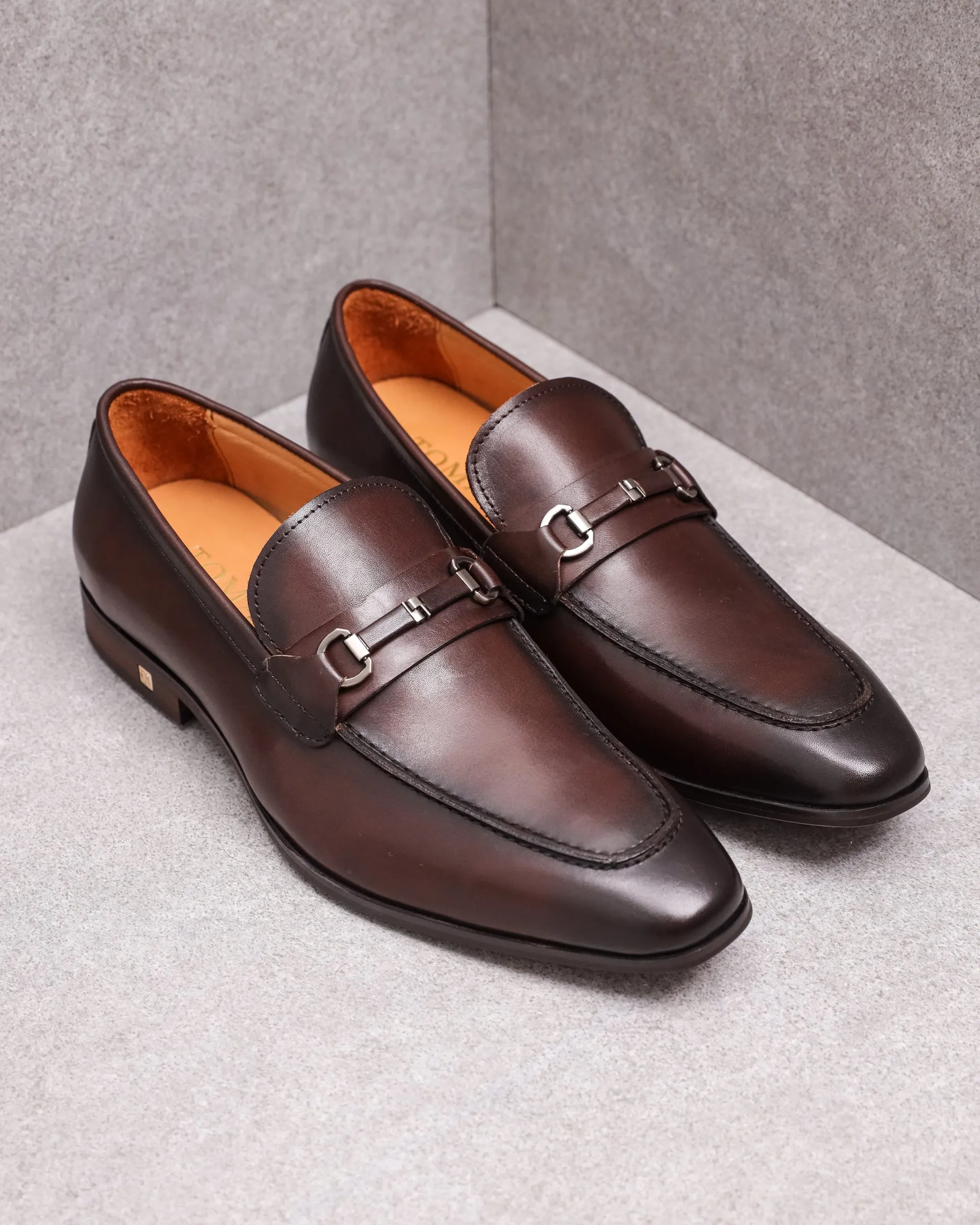 Tomaz F326 Men's Buckle Loafer