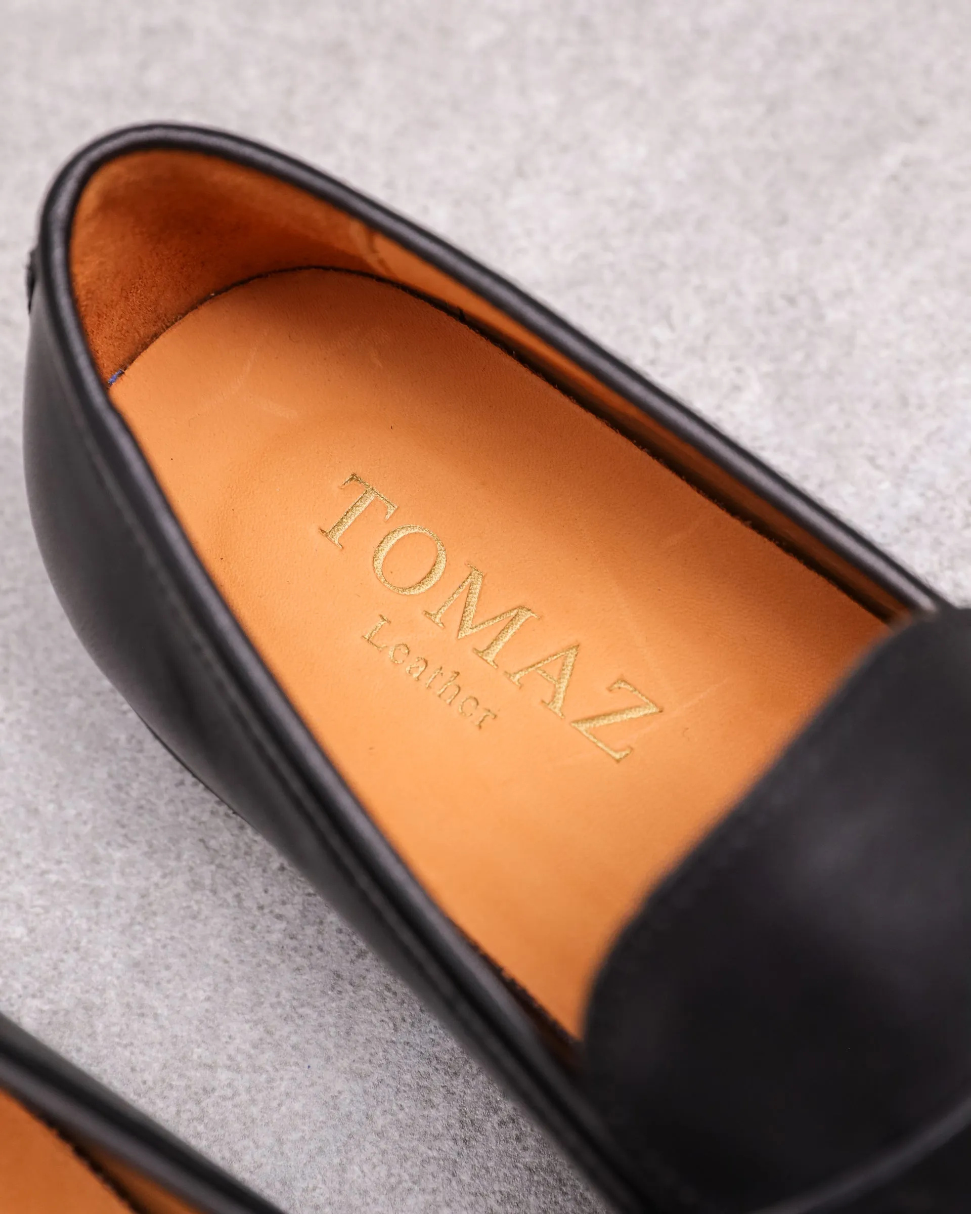 Tomaz F326 Men's Buckle Loafer